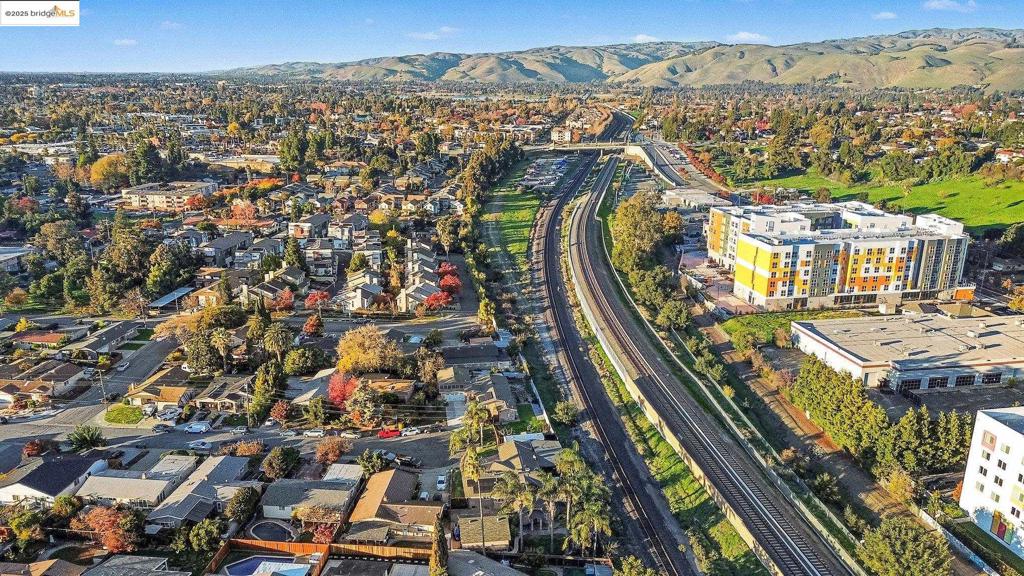 IRVINGTON - Residential