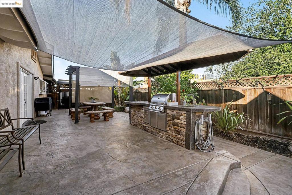 IRVINGTON - Residential