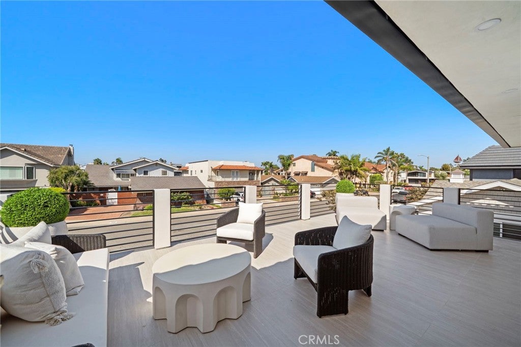 4042 Figaro, Huntington Beach CA 92649 - Photo 50