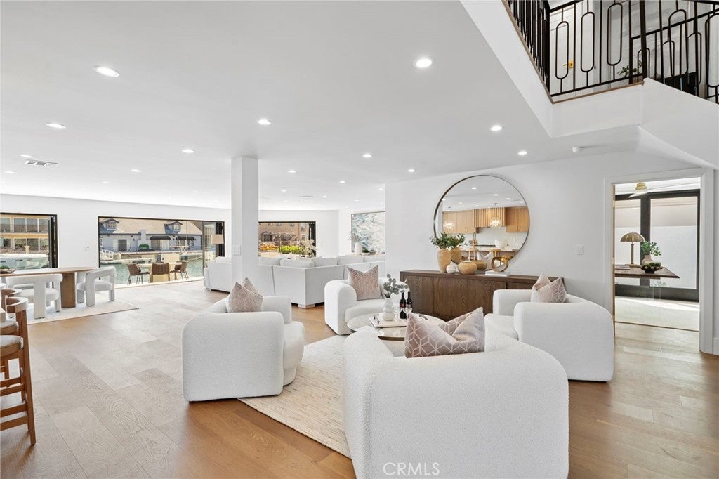4042 Figaro, Huntington Beach CA 92649 - Photo 13