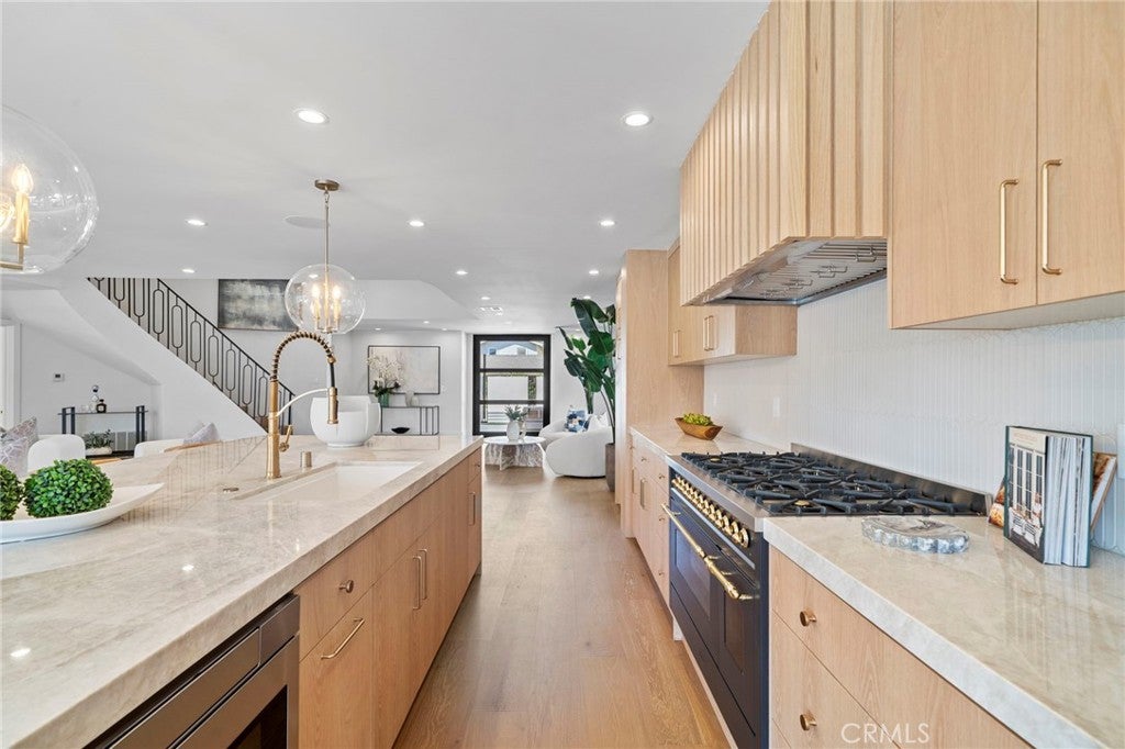 4042 Figaro, Huntington Beach CA 92649 - Photo 16