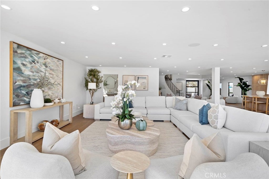 4042 Figaro, Huntington Beach CA 92649 - Photo 25