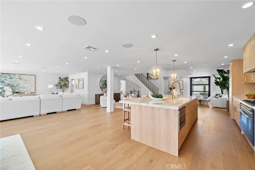 4042 Figaro, Huntington Beach CA 92649 - Photo 17