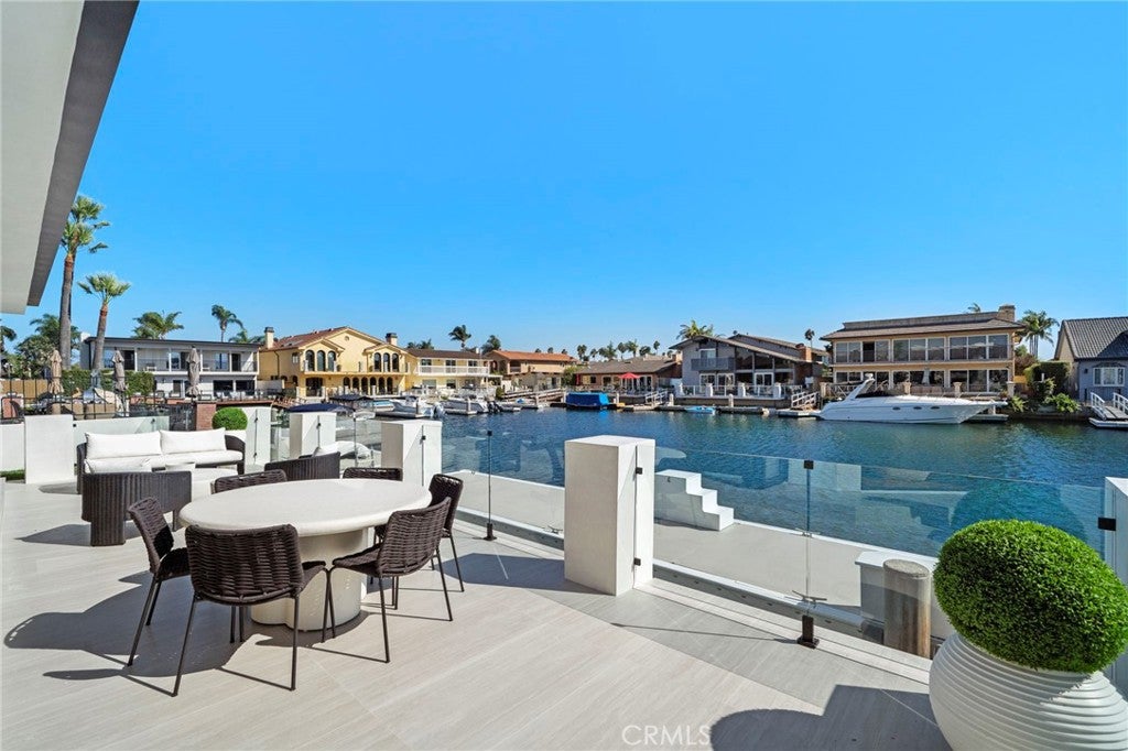 4042 Figaro, Huntington Beach CA 92649 - Photo 31