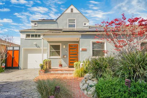 Photo of 3783 Stewart Avenue, Los Angeles, CA 90066 (MLS # 226001511)
