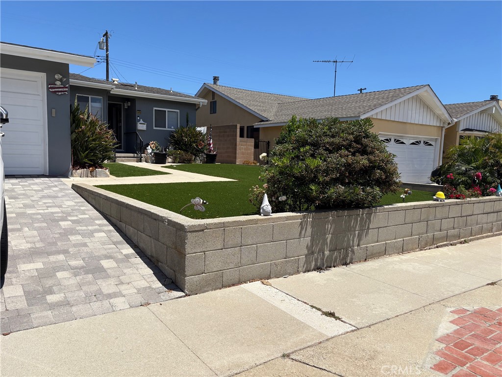 21510 Linda Drive
