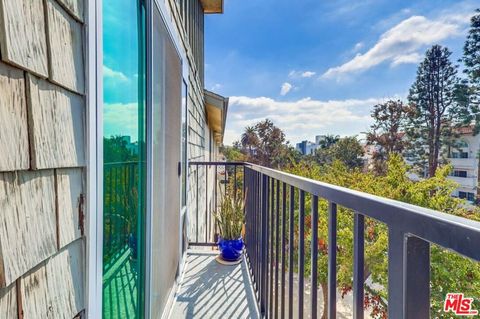 Tiny photo for 3734 S Canfield Avenue #331, Los Angeles, CA 90034 (MLS # 25608423)