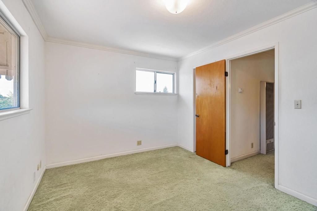 listing image 130728897365313533753