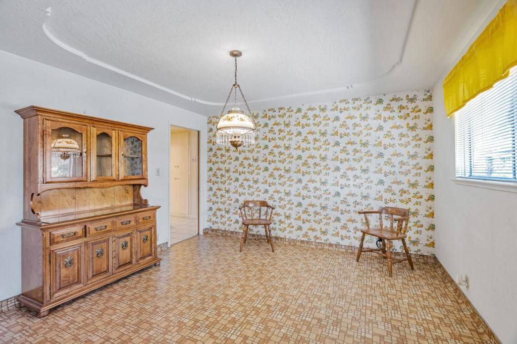 listing image 130726888547563987110
