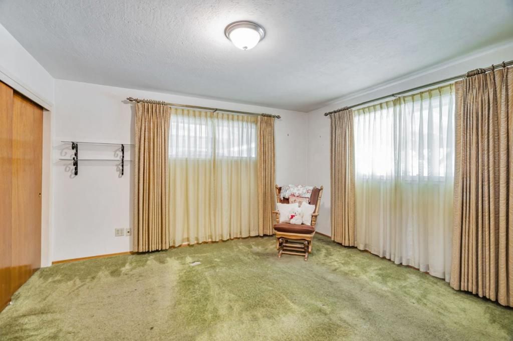 listing image 130721313353843863355