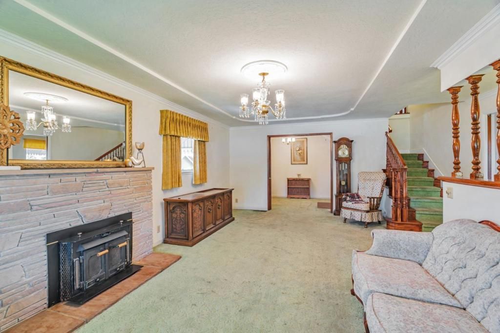 listing image 130721254016535199208