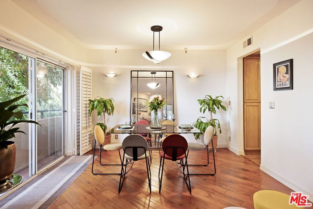 Photo of 1811 Manning Avenue #101, Los Angeles, CA 90025 (MLS # 25603491)