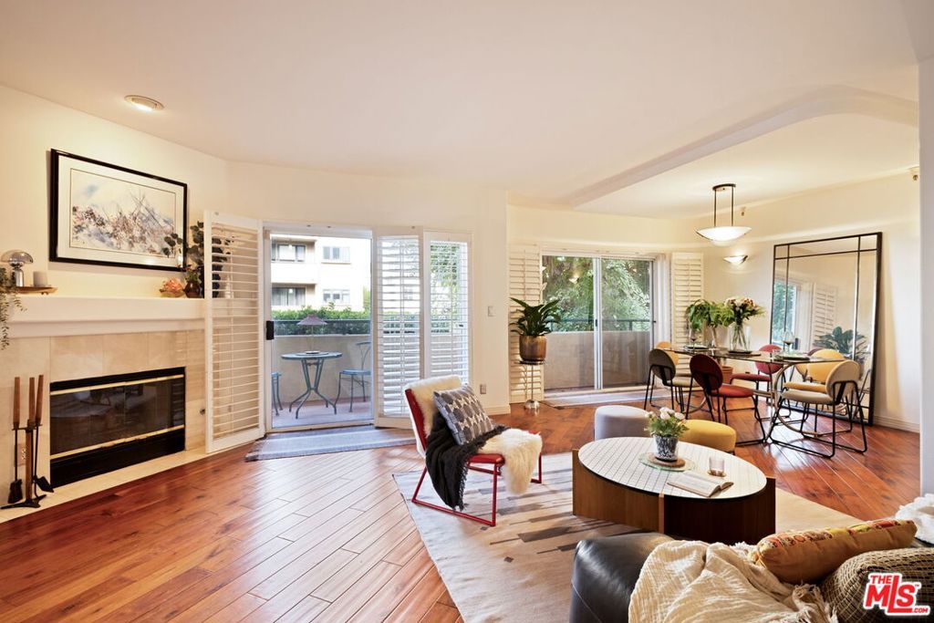 Photo of 1811 Manning Avenue #101, Los Angeles, CA 90025 (MLS # 25603491)