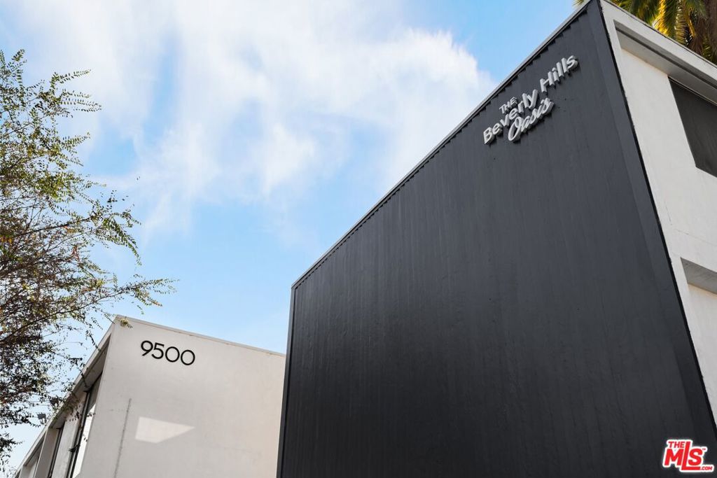 9500 W Olympic Boulevard