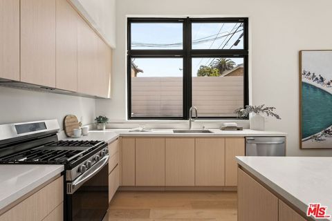 Photo of 3808 College Avenue #6, Culver City, CA 90232 (MLS # 26662151)