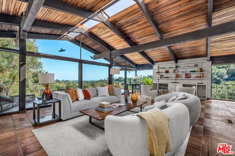 Photo of 1731 Westridge Road, Los Angeles, CA 90049 (MLS # 26782251)