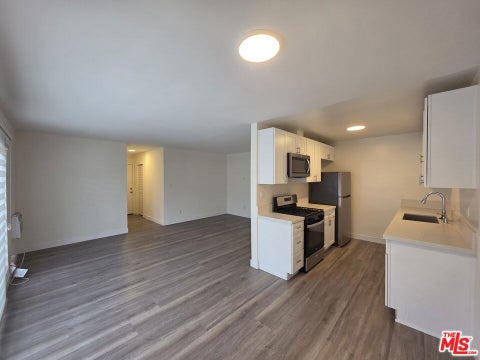 Photo of 7972 Norton Avenue #7, West Hollywood, CA 90046 (MLS # 26104245)