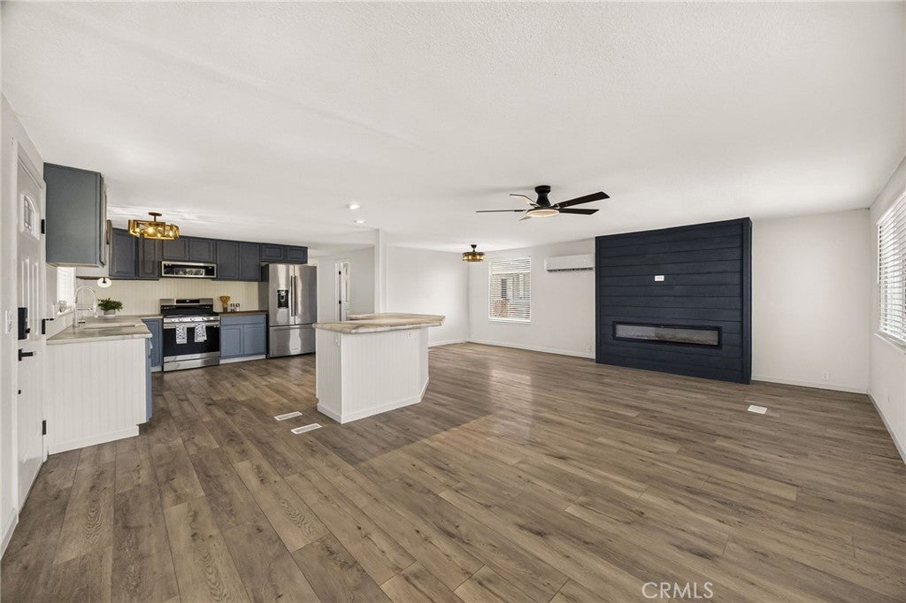 3549 Esplanade 211