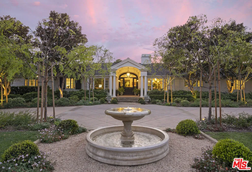 Santa Barbara, California 93108, United States, 4 Bedrooms Bedrooms, ,5 BathroomsBathrooms,Residential,Active,251541