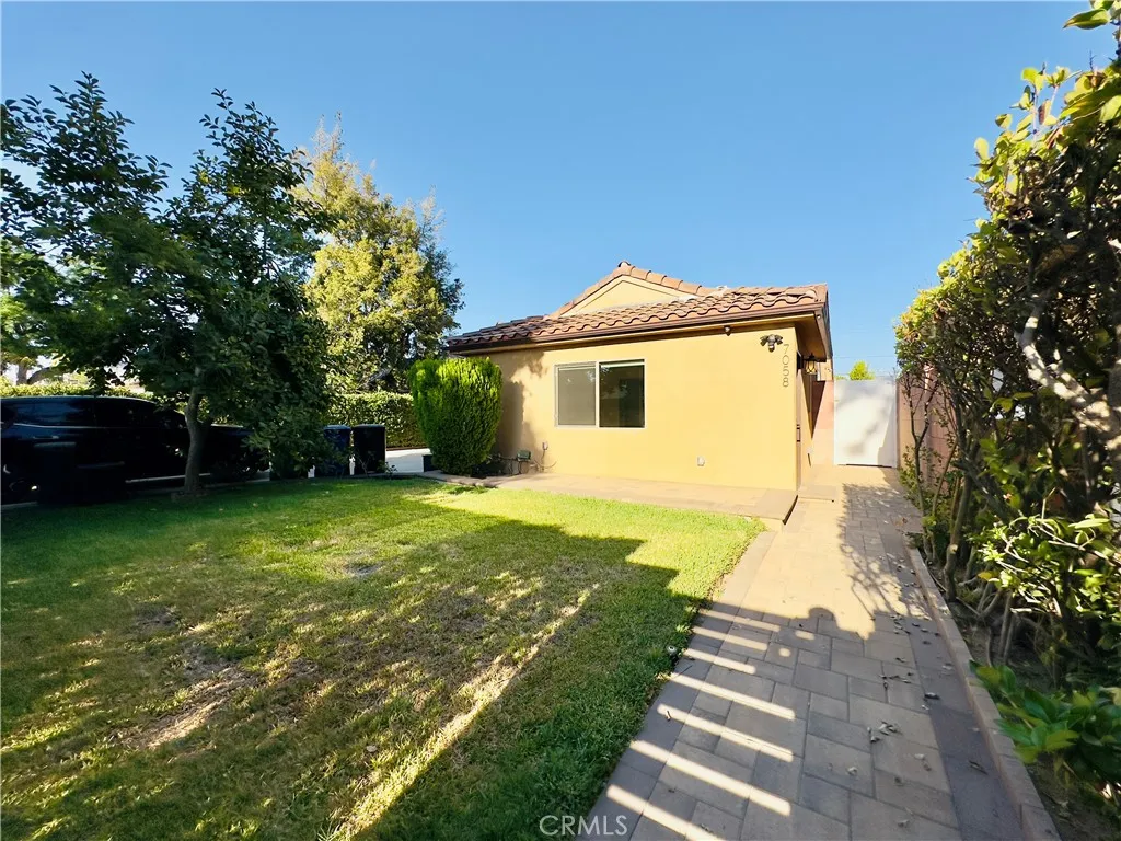 Van Nuys, California 91405, United States, ,1 BathroomBathrooms,Residential,Active,215138