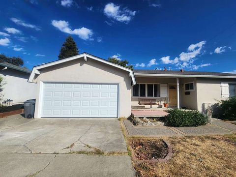 Photo of 8475 Galindo Drive, Dublin, CA 94568 (MLS # 41120074)