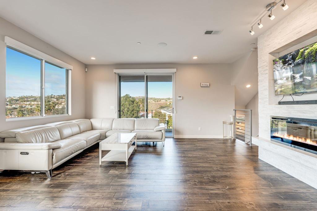 7570 Gibraltar Unit 101