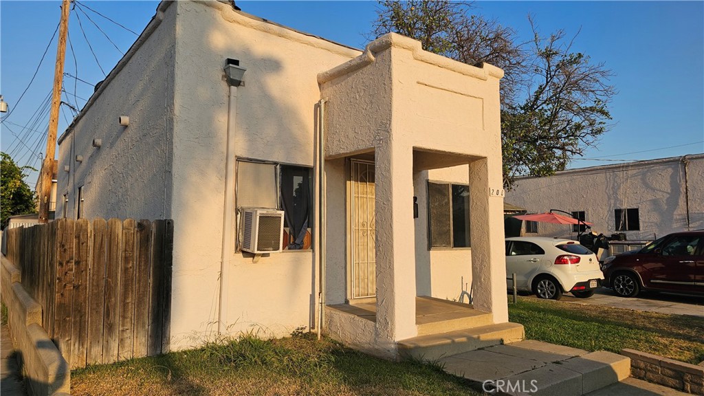 416 W Cleveland Avenue