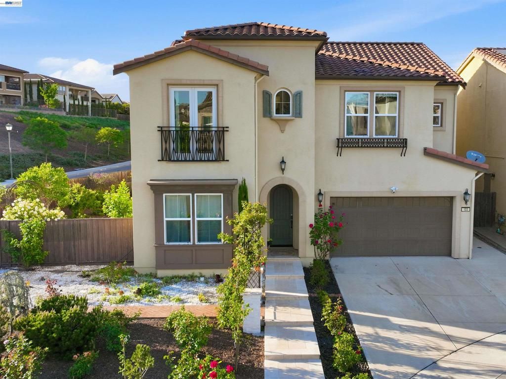 Photo of 103 Camelia Ct Ct, San Ramon, CA 94582 (MLS # 41131237)