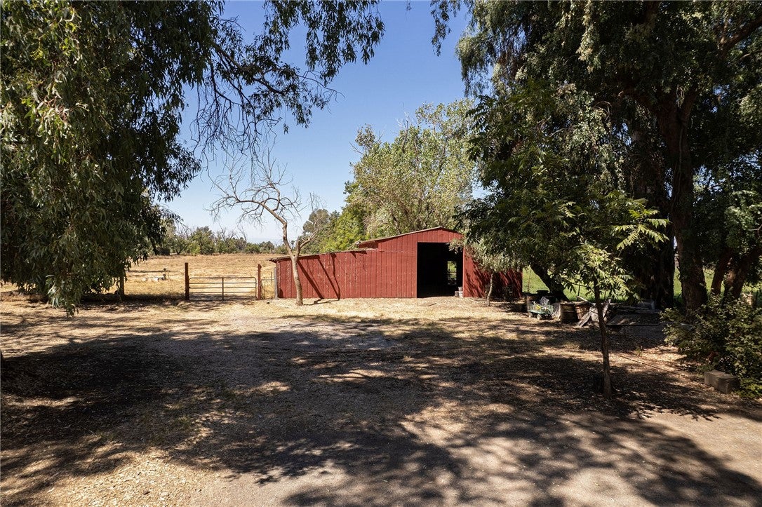 4069 Co Rd 99W