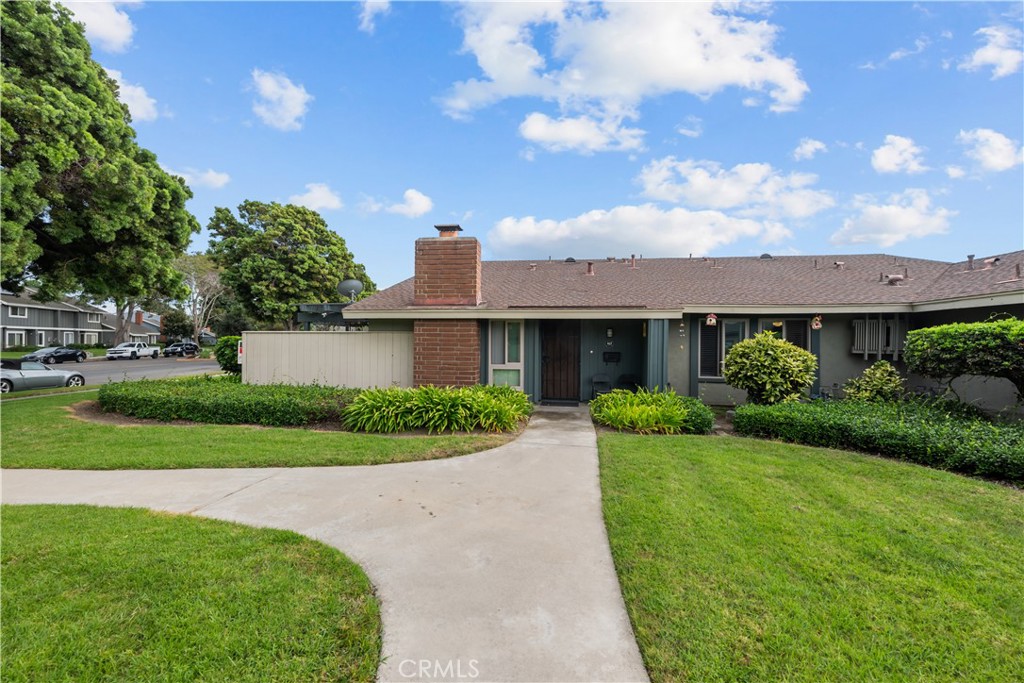 465 Los Arbolitos Boulevard