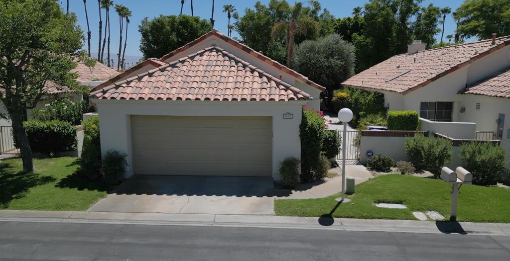Desert Breezes - Residential