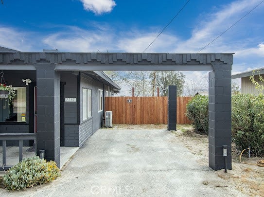 7167 Cherokee Trail