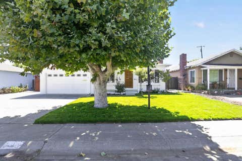 Photo of 927 Bard Street, San Jose, CA 95127 (MLS # ML82058149)