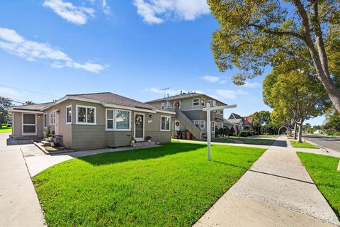 128 W Rosslynn Avenue Fullerton CA 92832