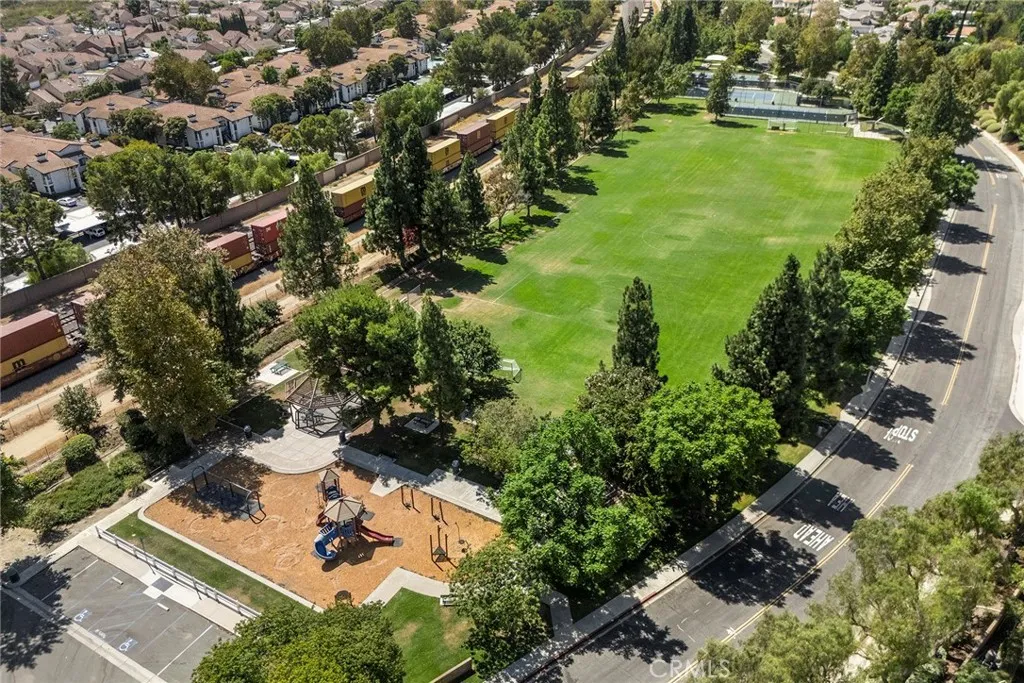 Yorba Linda, California 92887, United States, 4 Bedrooms Bedrooms, ,3 BathroomsBathrooms,Residential,Pending,205121