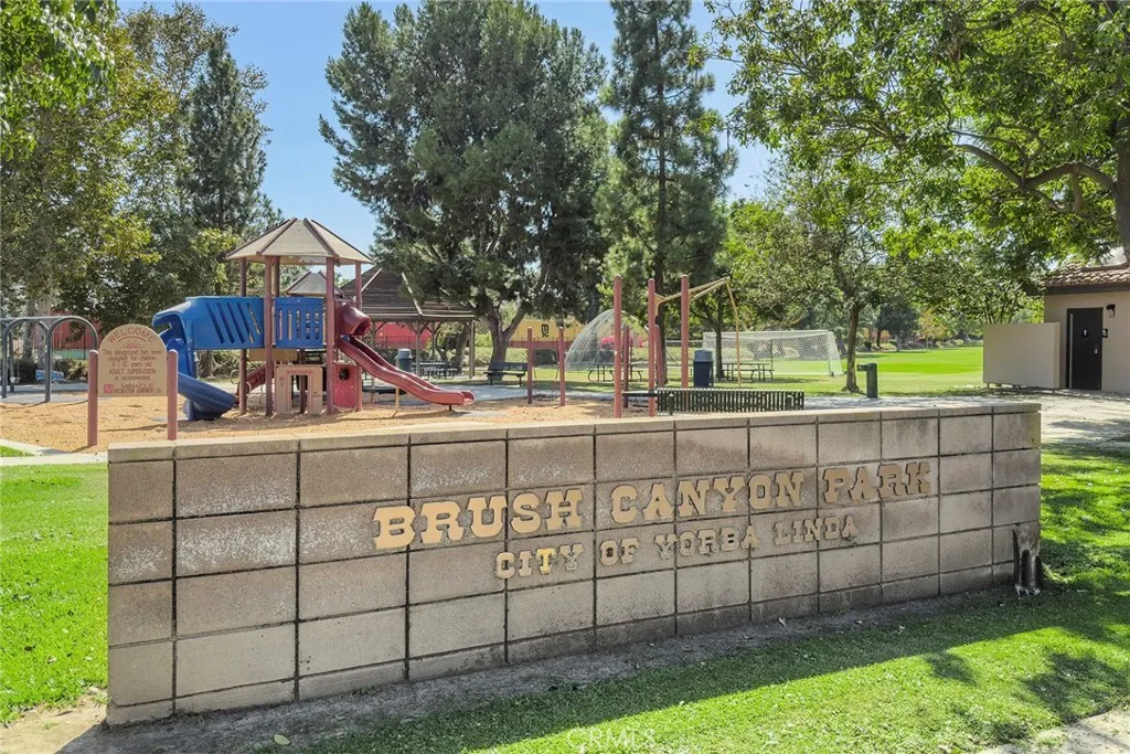 Yorba Linda, California 92887, United States, 4 Bedrooms Bedrooms, ,3 BathroomsBathrooms,Residential,Pending,205121