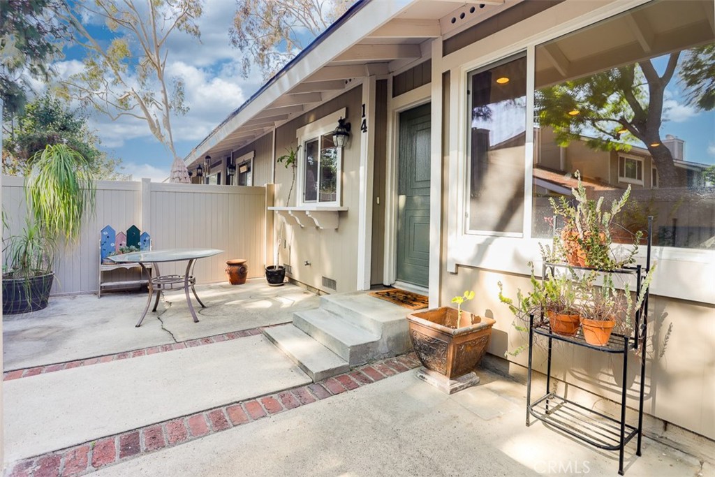 Green Tree - Residential