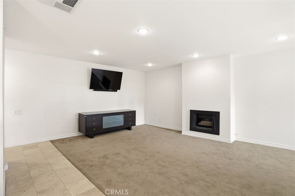 Green Tree - Residential