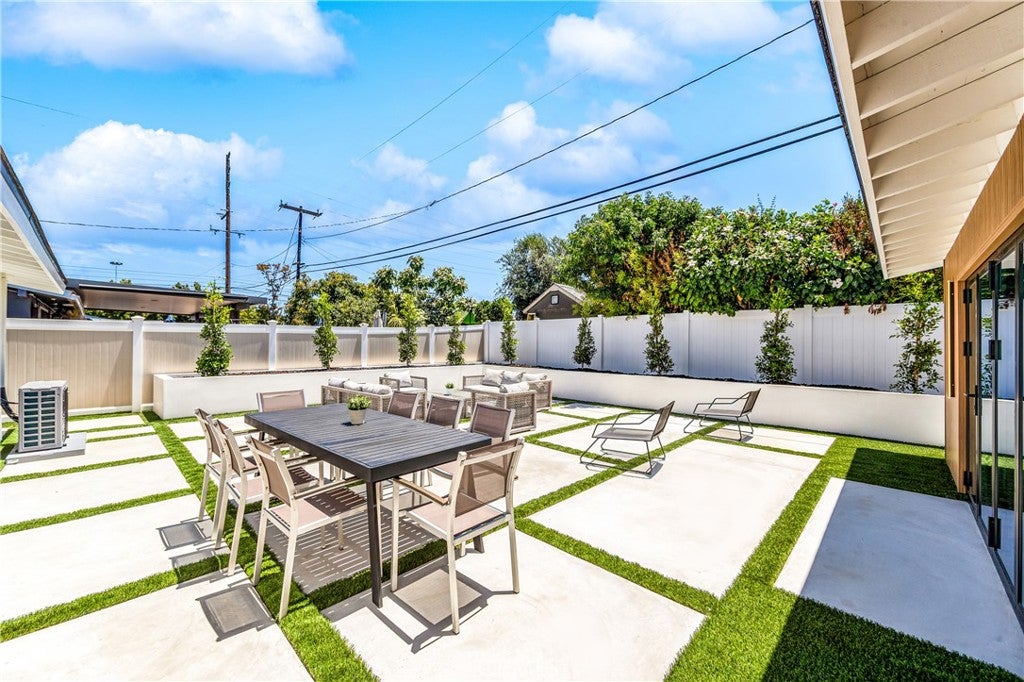 213 Wellesley, Costa Mesa CA 92626 - Photo 6