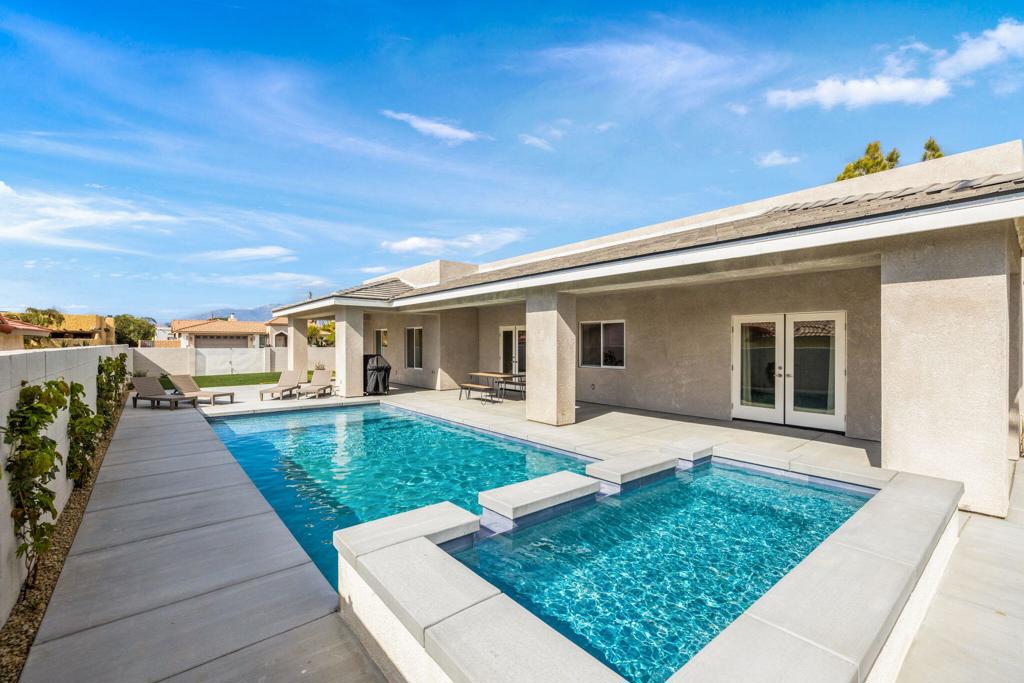 41650 Balaclava Drive