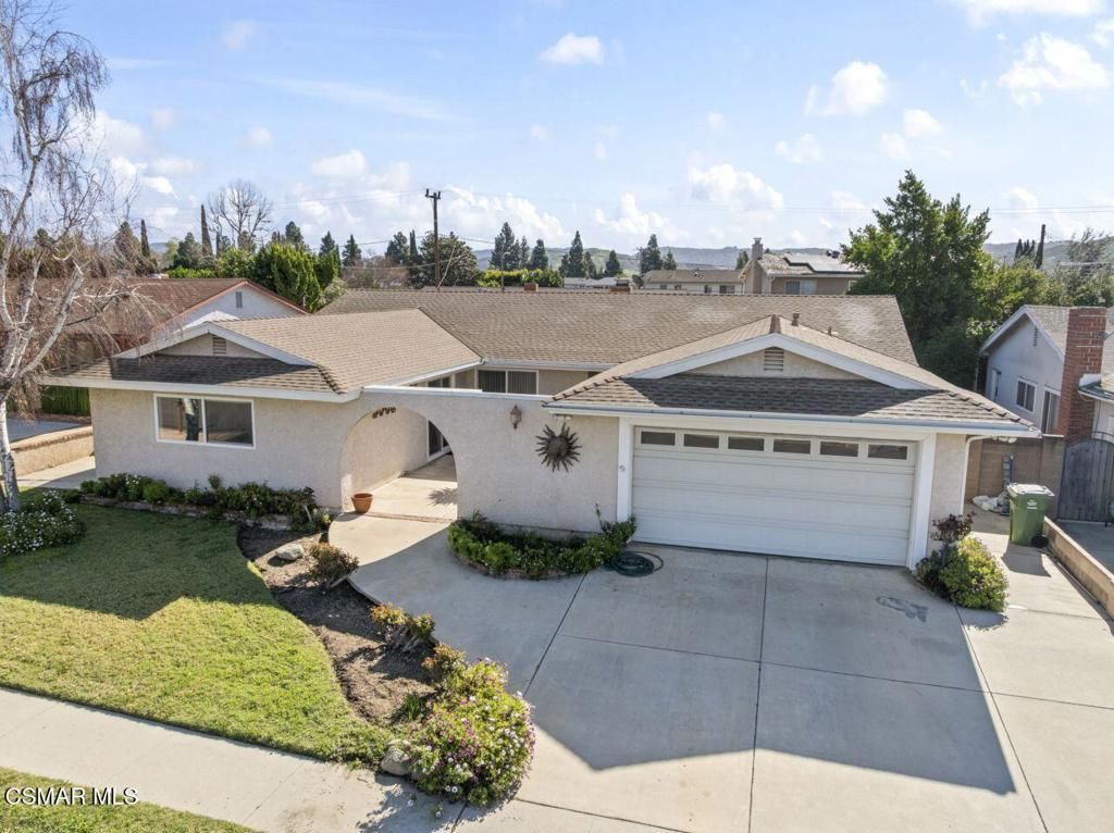 Photo of 2268 Brentwood Street, Simi Valley, CA 93063 (MLS # 226000699)