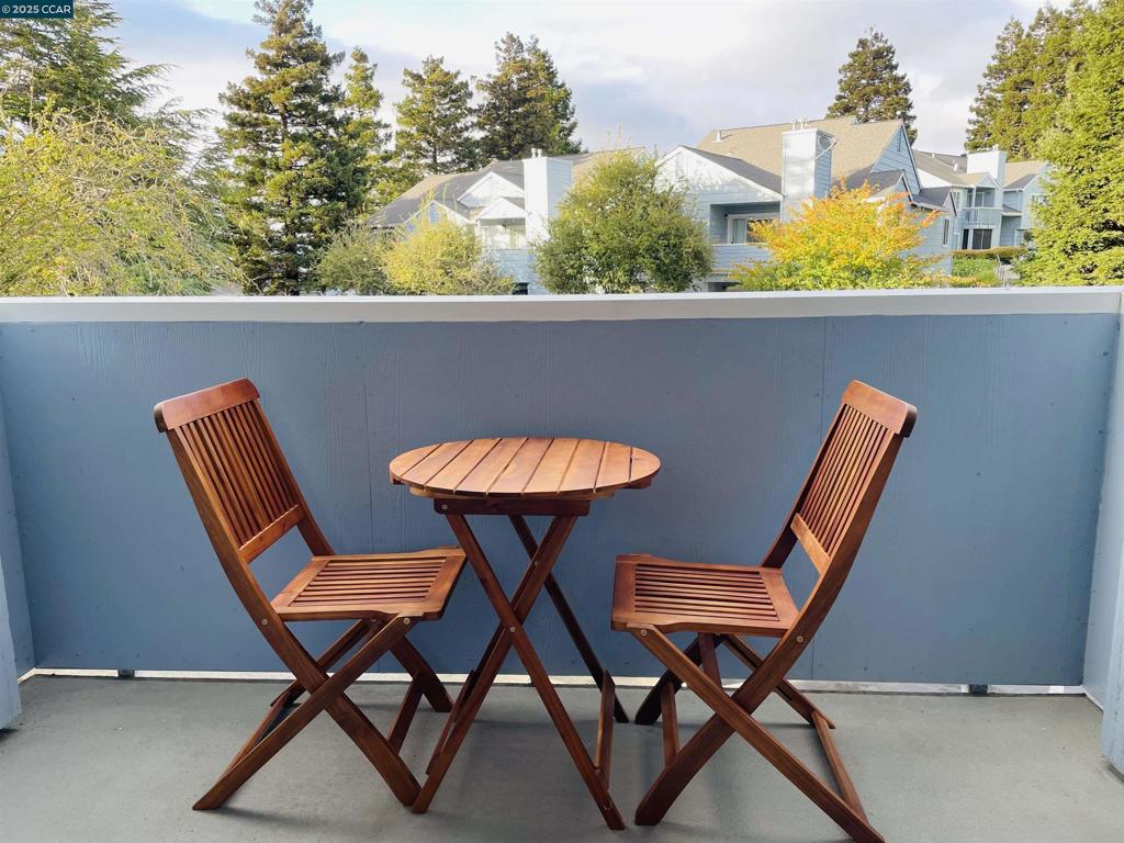 Welcome to the Lighthouse of Bridgeport Community, where bayside charm meets modern comfort. This spacious upper-level condo offers both style and convenience in a secure, gated setting. Step inside to find a light-filled living space with direct access to a large private deck—perfect for morning coffee, relaxing evenings, or a balcony garden. The bedroom retreat includes a walk-in closet and vanity, while the unit also features a full-size washer/dryer for added ease. The kitchen is equipped with laminate countertops and new appliances. Situated near the waterfront and just minutes from HWY 37, I-80, and the Vallejo/SF Bay Ferry, commuting and weekend getaways are effortless. The Lighthouse Community offers an array of amenities: a sparkling swimming pool, fitness center, and clubhouse. Even better—water, sewer, garbage, hazard insurance, and exterior maintenance are included in the HOA. Check this cozy place out and make it your new home!!!