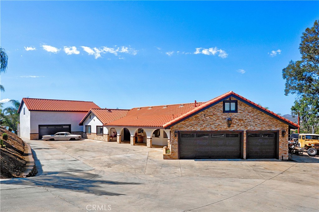 30861 Blackhorse Drive