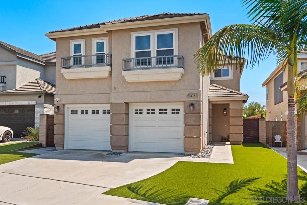 Photo of 4271 Corte Favor, Carmel Valley, CA 92130 (MLS # 250040652SD)