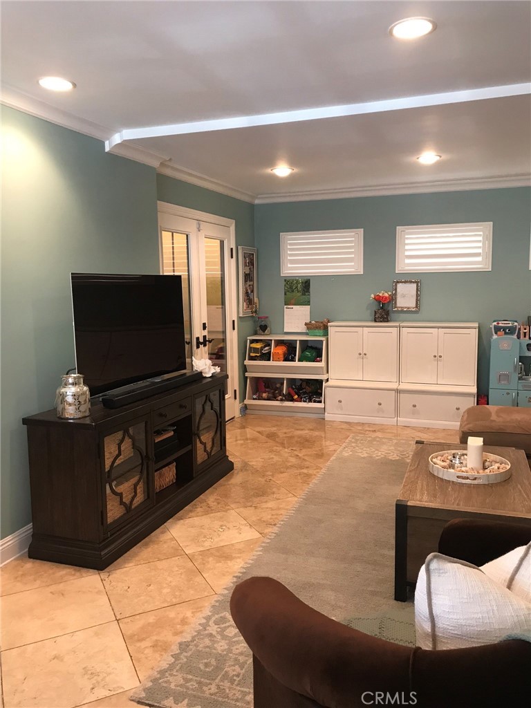 Belmont Shore (BSD) - Residential Income