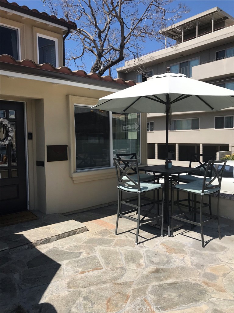 Belmont Shore (BSD) - Residential Income