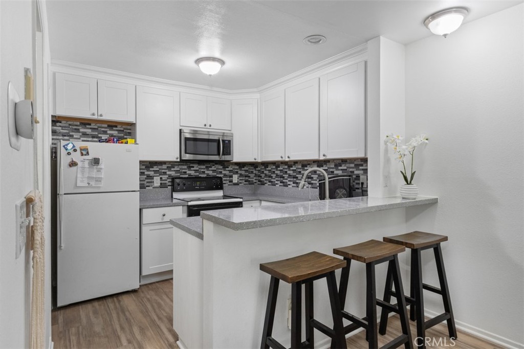 2900 Madison Avenue D12