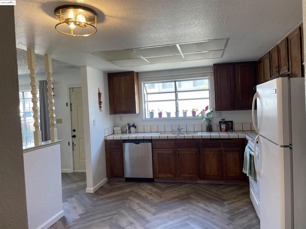 RANCHO SAN PABLO - Residential