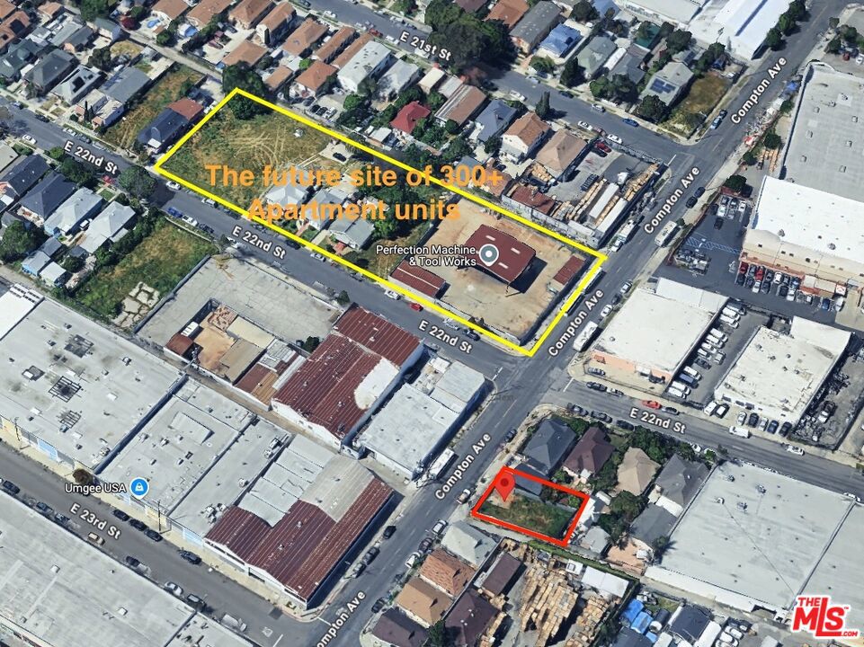 2212 S Compton Avenue