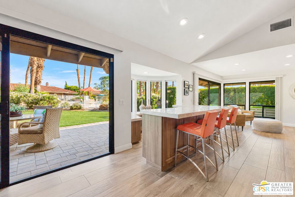 77020 Sandpiper Drive